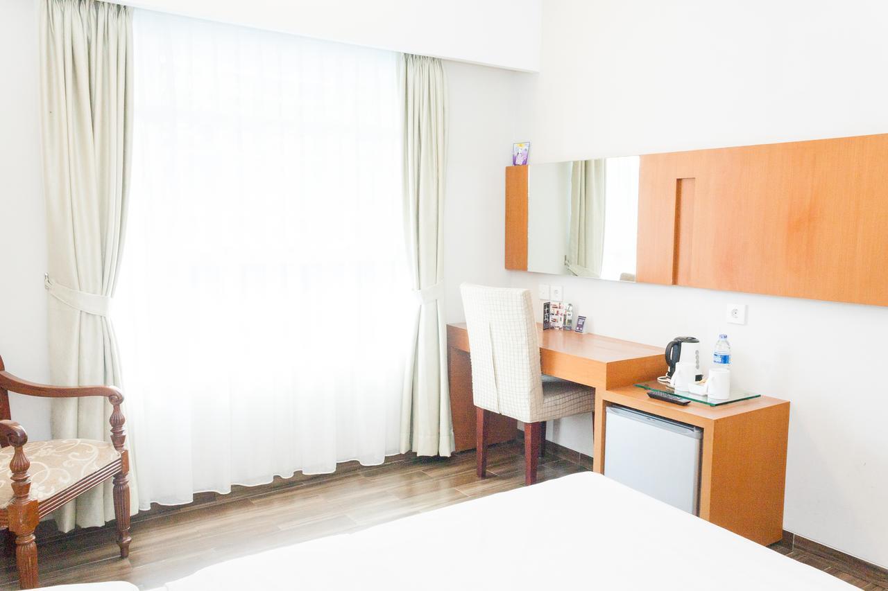Griya Regato Hotel Yakarta Habitación foto
